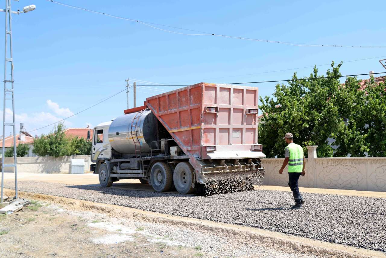 Karatay’ın kritik noktalarındaki cadde ve bağlantı yolları trafiğe açıldı 1